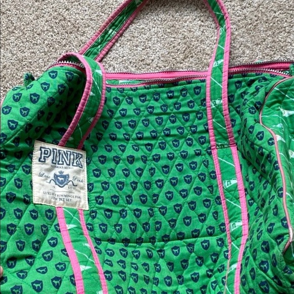 SOLD Trade ? Pink vs collector bag - Picture 2 of 4